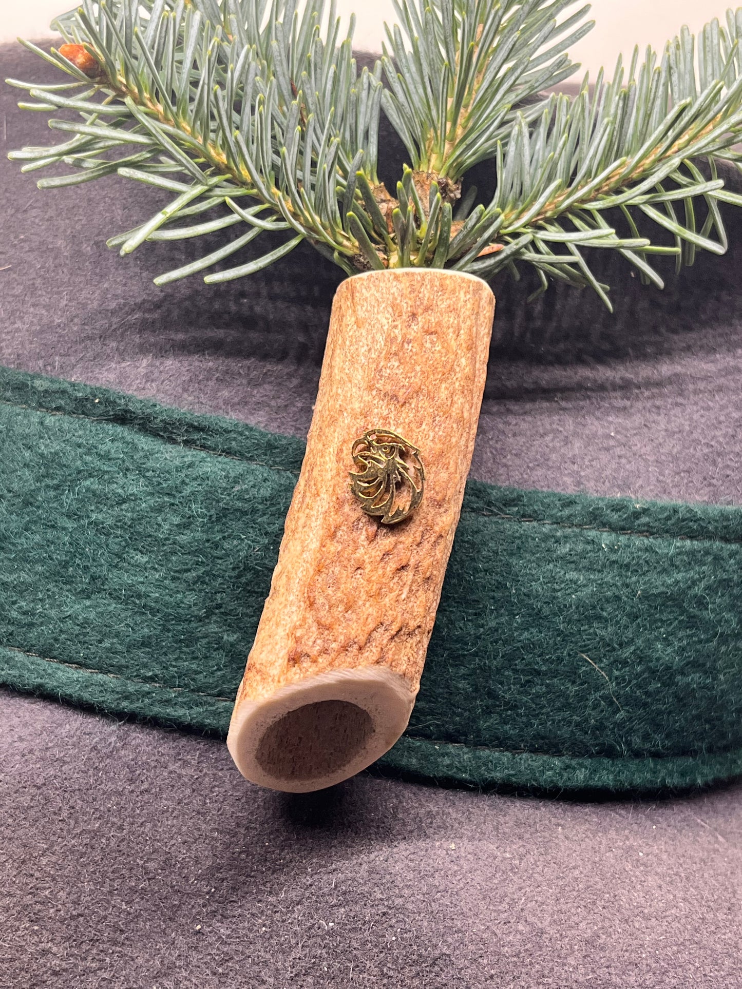 Bruchhalter aus Hirschhorn mit Adlerkopf aus Edelstahl