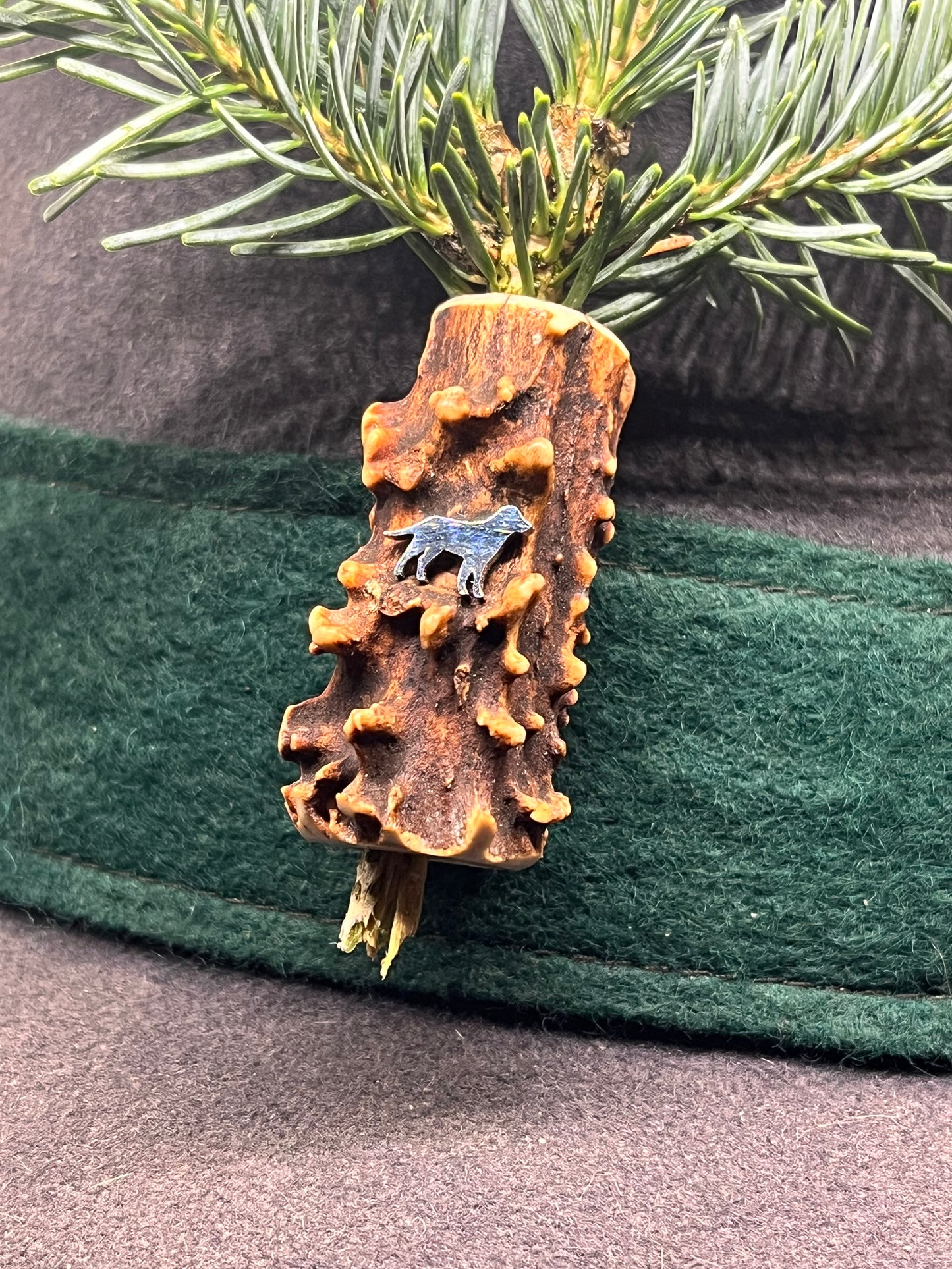 Bruchhalter aus Rehbockhorn mit Hund aus Edelstahl