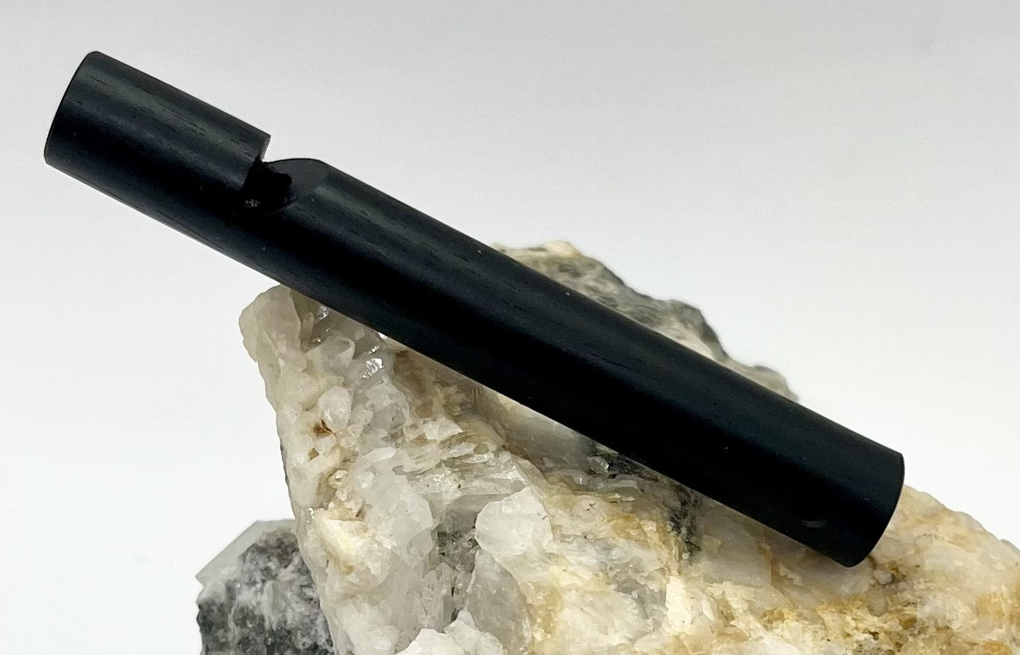 Hundepfeife aus Ebenholz